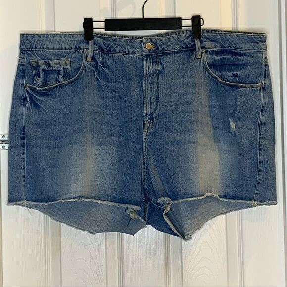 Good American Pants - Good American Cut Off Short Plus Size 24